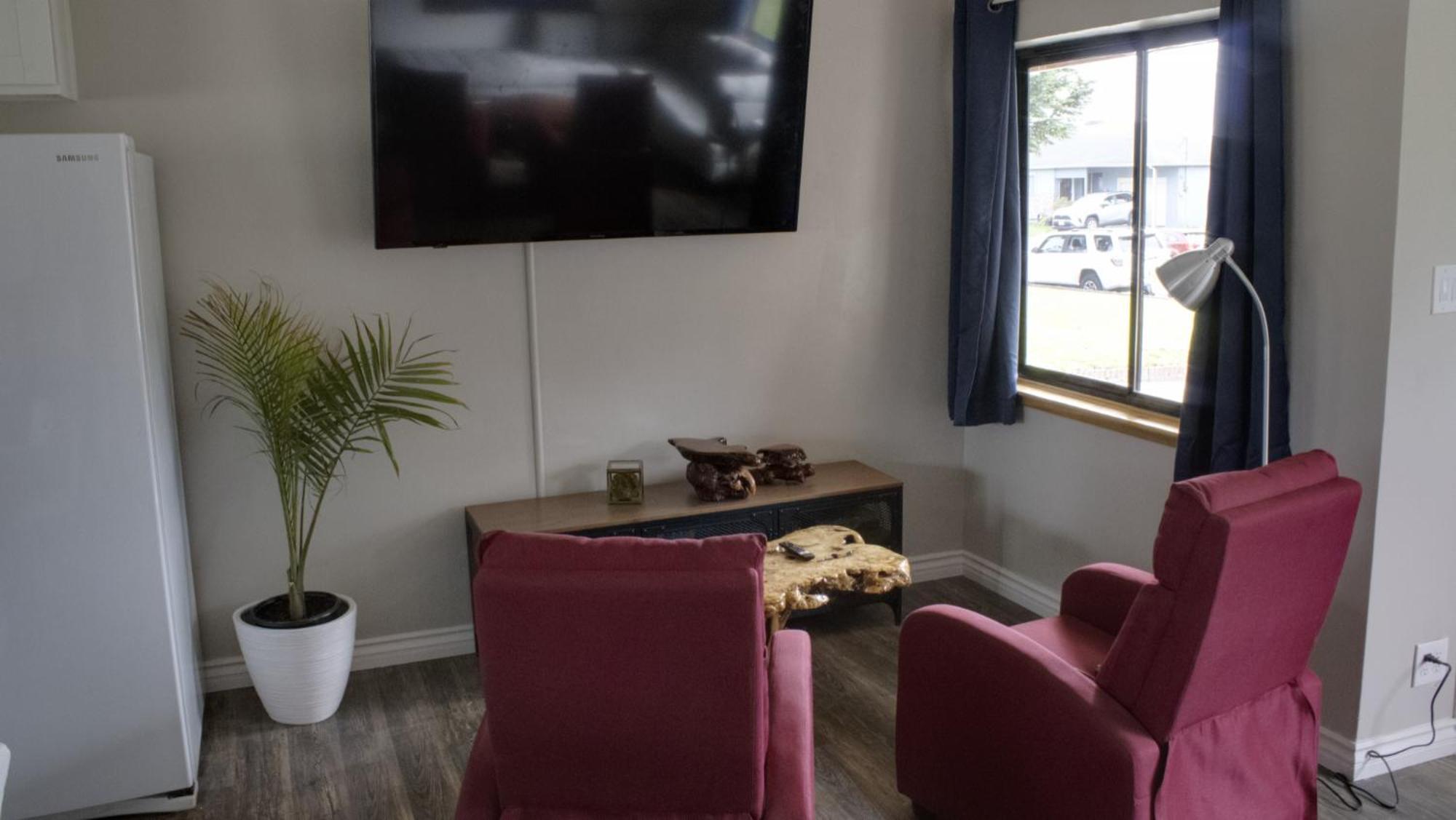 Private Home - Playground, Jumping Mat, Bbq, Darts, Firepit, Gazebo, 4 Smart Tvs, White Cotton Bedding, - The Redwood Cul-De Sac Beach Retreat Crescent City Esterno foto